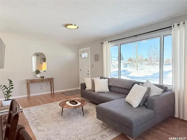 375 9th AVENUE W, Melville, SK S0A 2P0