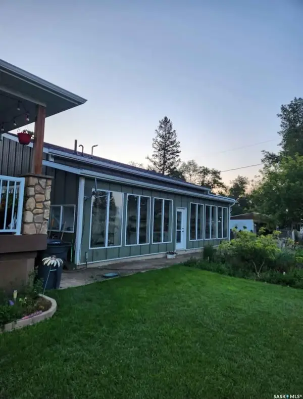 105 Francis STREET, Francis, SK S0G 1V0