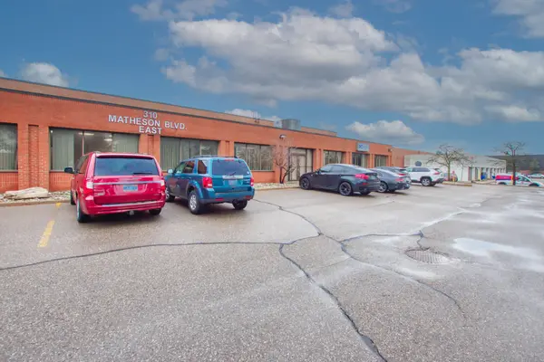 310 Matheson BLVD E, Mississauga, ON L4Z 1P5