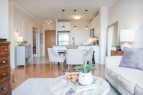 383 Main ST E #609, Milton, ON L9T 8K8