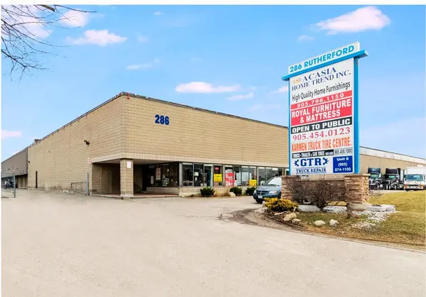 286 Rutherford RD S #10, Brampton, ON L6W 3J9