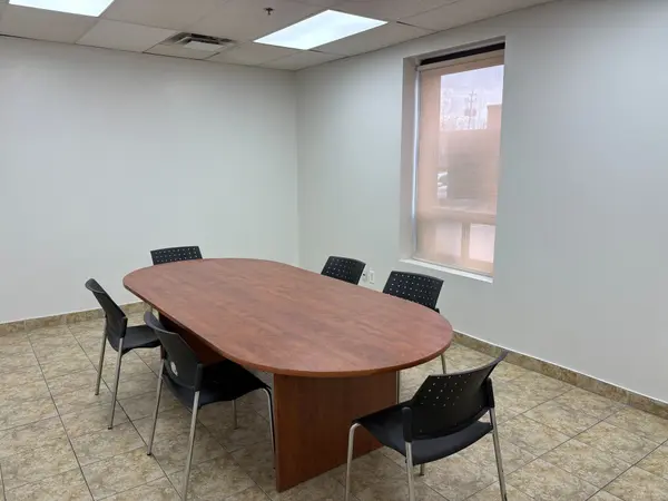 286 Rutherford RD S #10, Brampton, ON L6W 3J9