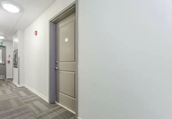 1370 Costigan RD #311, Milton, ON L9T 8X7