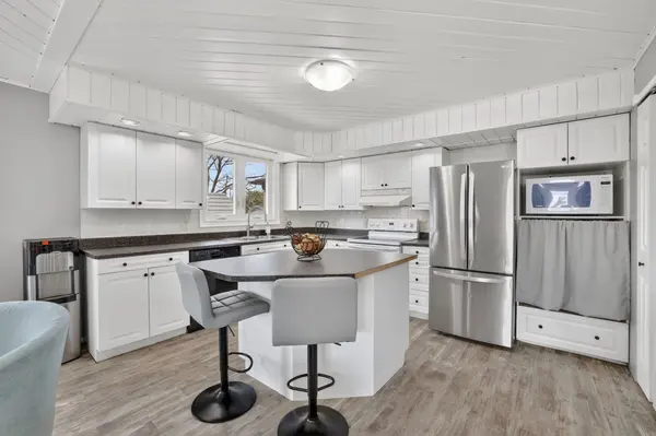 296 Whitehead CRES, Caledon, ON L7E 3Y1