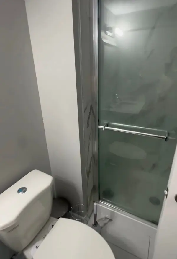 40 Gladstone SQ #bsmnt, Brampton, ON L6S 2H5