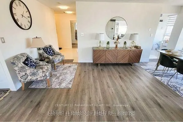 3605 Kariya DR #2104, Mississauga, ON L5B 3J4