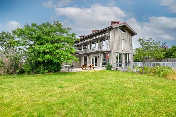 3749 Walker RD, Lincoln, ON L0R 1B2