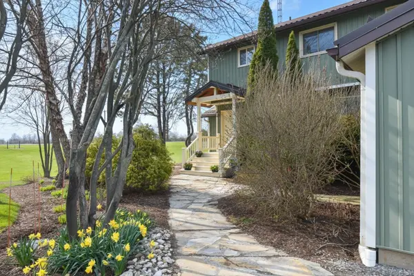 2952 Powerline RD W, Hamilton, ON L0R 1T0