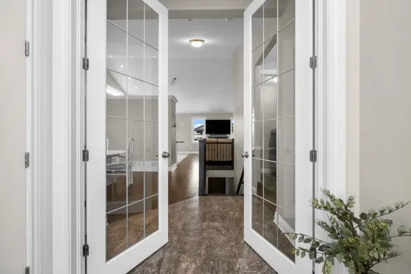 272 Sterling ST, Clarence-rockland, ON K4K 0H9
