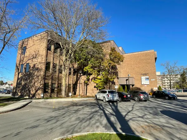 219 Oxford ST W #202 & 203, London North, ON N6H 1S5