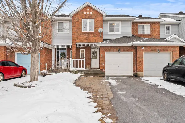 5 Milner Downs CRES, Kanata, ON K2M 2S6
