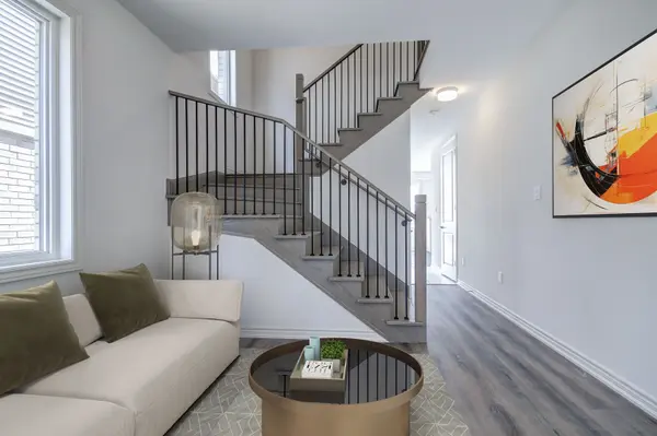 1042 Denton DR, Cobourg, ON K9A 3T8