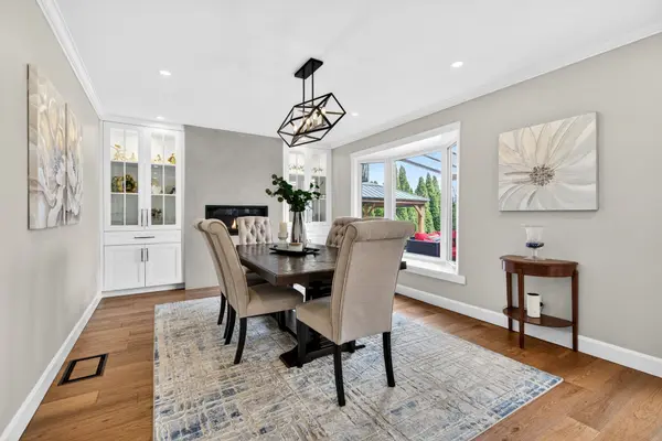 42 Farewell CRES, West Lincoln, ON L0R 2A0