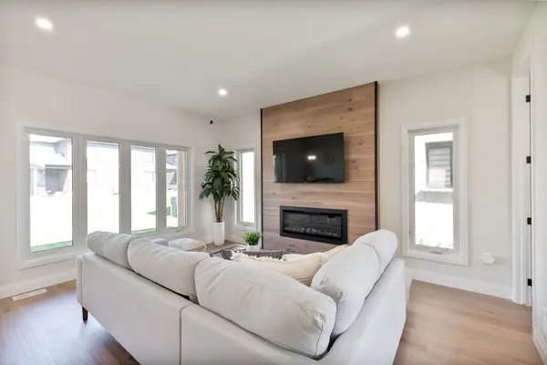 6366 Heathwoods AVE, London South, ON N6P 1H5