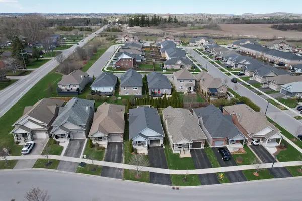 438 Stirling WAY, Cobourg, ON K9A 0G8