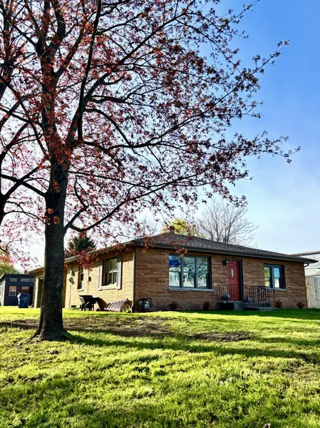 4736 South ST, Benton Twp, MI 49022