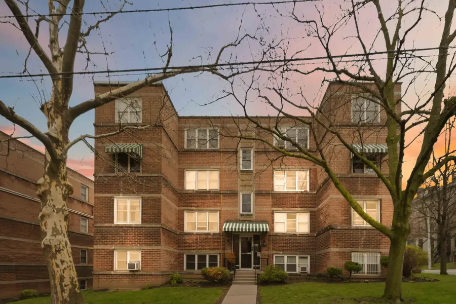 231 MacNab ST S #23, Hamilton, ON L8P 3C9