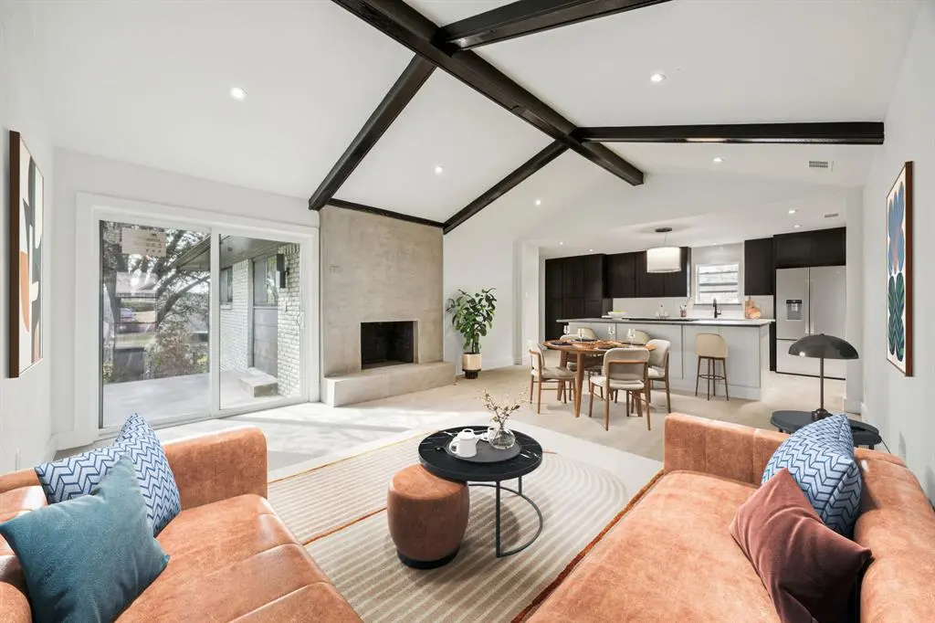 5635 Elm Valley Lane, Dallas, TX 75232