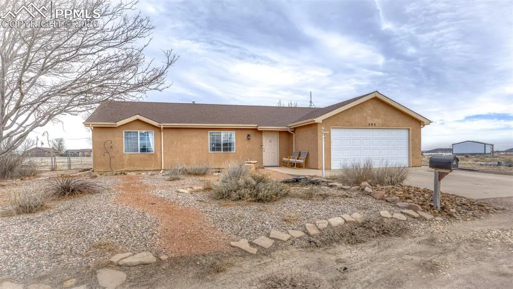 593 E Blaine DR, Pueblo West, CO 81007