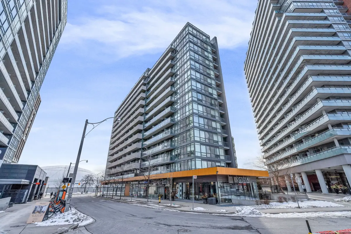 20 Joe Shuster WAY #403, Toronto C01, ON M6K 0A3