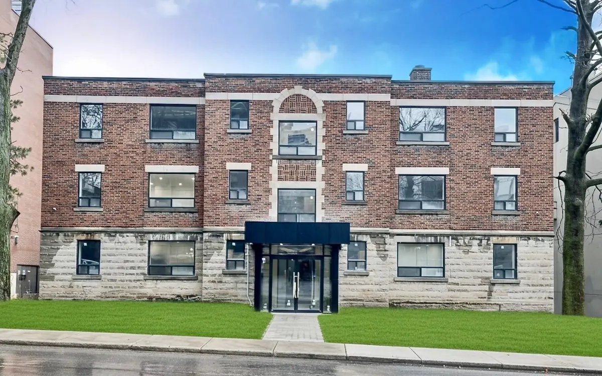 20 Duke ST #303, Hamilton, ON L8P 1X1