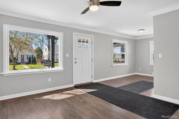 313 S Edison AVE, Royal Oak, MI 48067