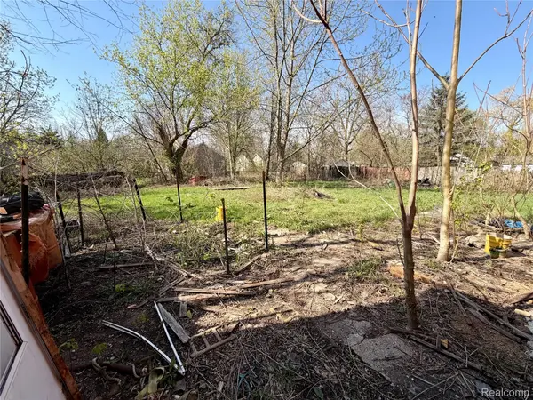 3233 W Home AVE, Mt. Morris Township, MI 48504