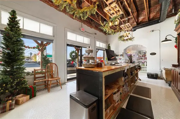 508 N Center Avenue #B, Brownwood, TX 76801