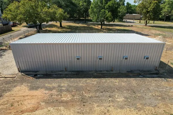 Lot 3 Blk 127 8th Street Southwest, Paris, TX 75460