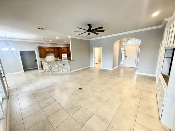 9763 Rock Dove Circle, Fort Worth, TX 76244