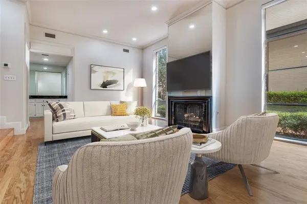 3727 Gilbert Avenue #A, Dallas, TX 75219