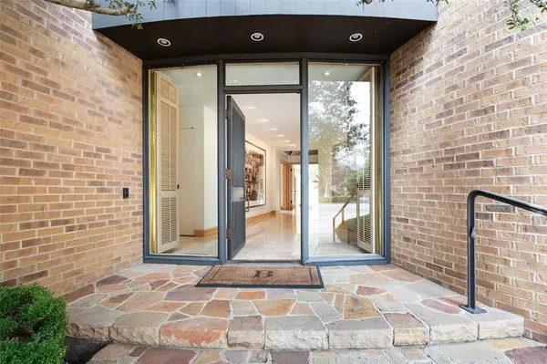 12 Royal Way, Dallas, TX 75229