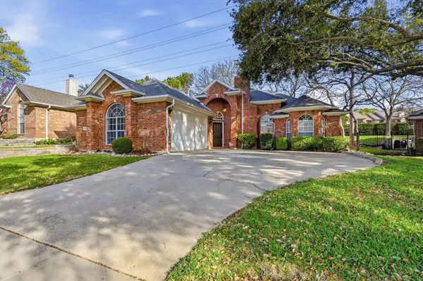 3103 Sandcastle Trail, Arlington, TX 76012