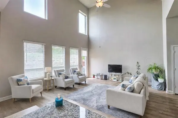 4108 Swinley Forest Drive, Arlington, TX 76017