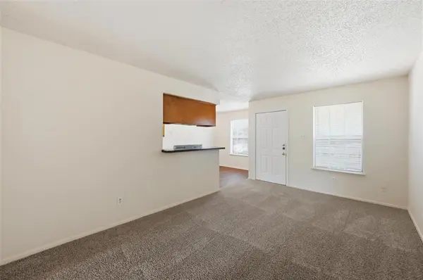 504 Kings Way Drive #C, Mansfield, TX 76063