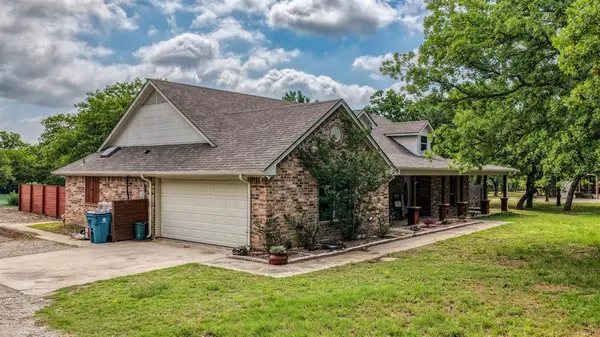 115 Deerfield Road, Paradise, TX 76073