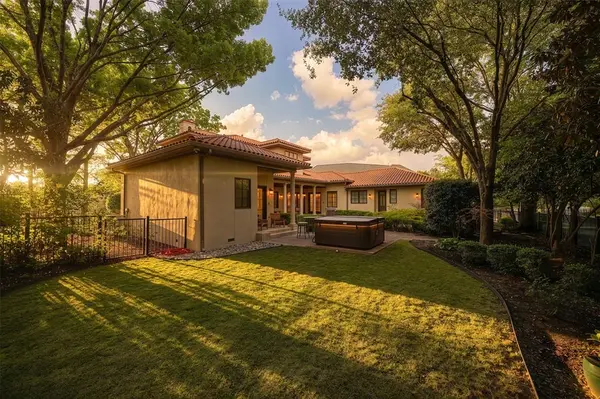 504 Byron Court, Irving, TX 75038