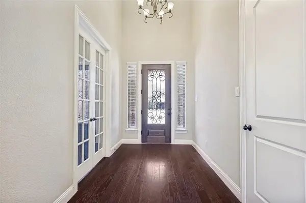 712 Sandbox Drive, Little Elm, TX 76227