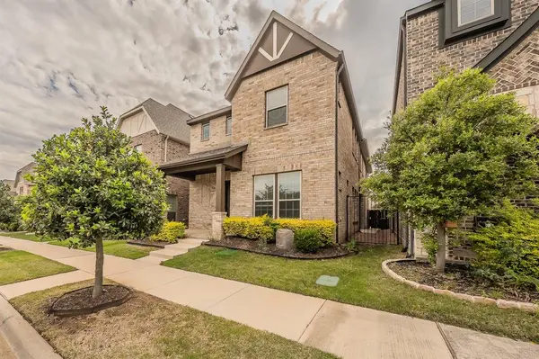 265 Eaglewood Drive, Flower Mound, TX 75028
