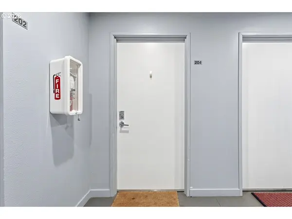 1480 N JARRETT ST #204, Portland, OR 97217