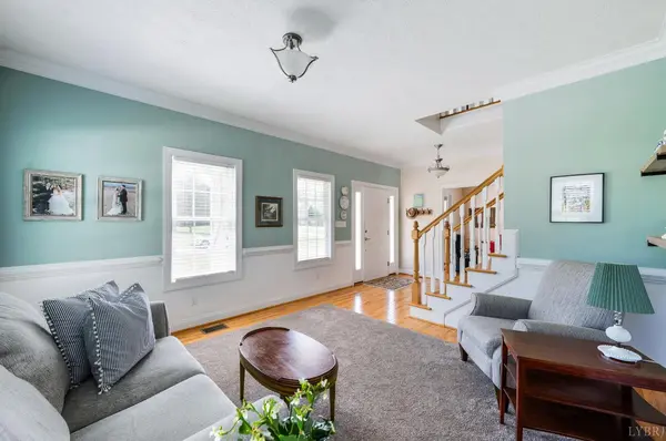 1185 Hooper Woods DR, Forest, VA 24551