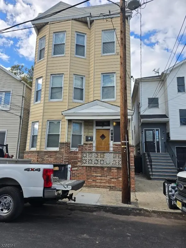 49 Barbara St, Newark City, NJ 07105