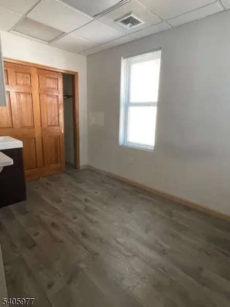 332 Lafayette St, Newark City, NJ 07105