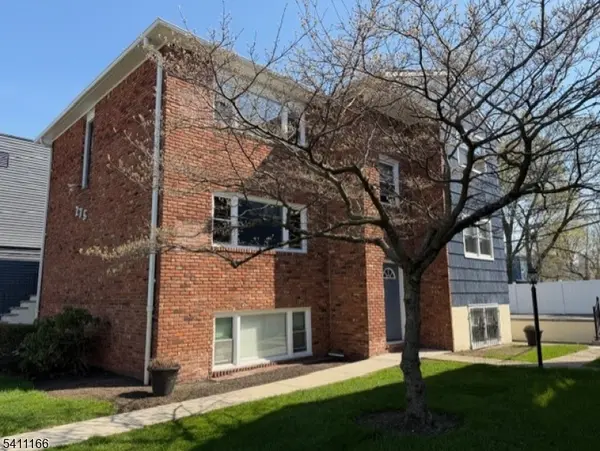 275 Rhode Island Ave #2nd, East Orange City, NJ 07018