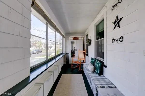 157 Berwyn St, Roselle Park Boro, NJ 07204