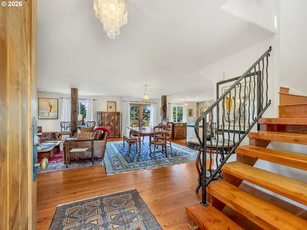 4930 FAIRWAY AVE, Gearhart, OR 97138