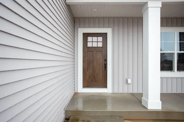 3630 Tulipleaf DR, Holland Twp, MI 49424