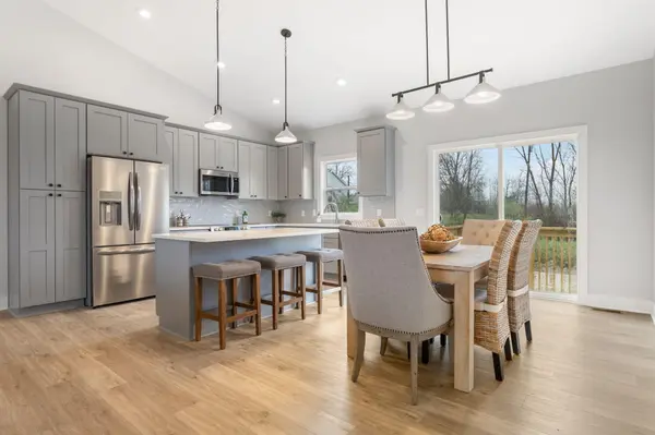 3630 Tulipleaf DR, Holland Twp, MI 49424