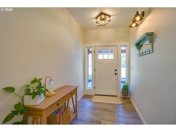 281 FIR RD, Ariel, WA 98603