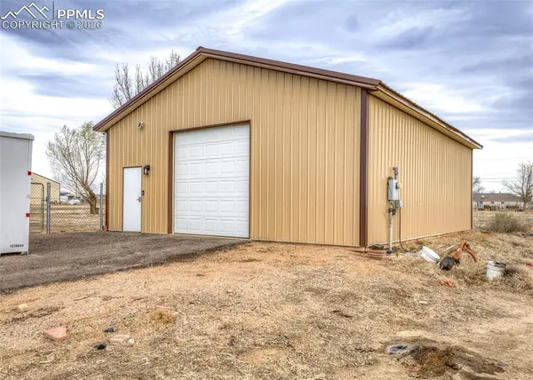 593 E Blaine DR, Pueblo West, CO 81007
